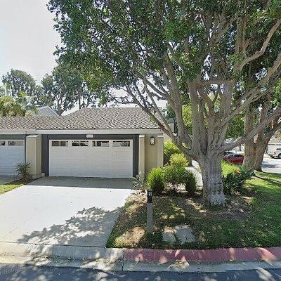 19546 Starfish Ln, Huntington Beach, CA 92648