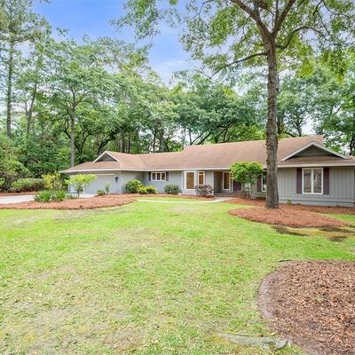 2 Pennefeather Ln, Savannah, GA 31411