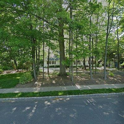 2 Washington Ave, Basking Ridge, NJ 07920