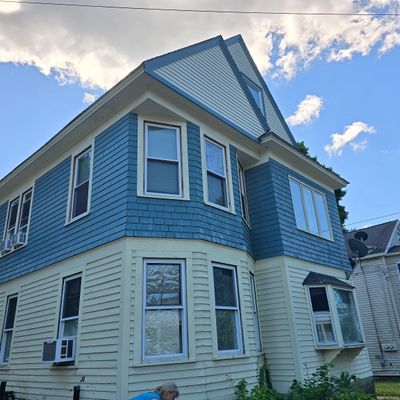 20 Grove St, Torrington, CT 06790