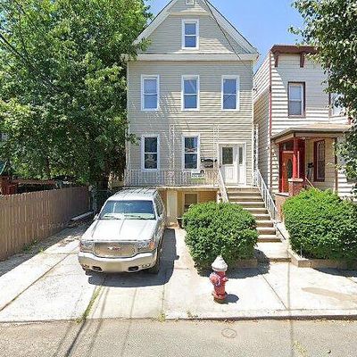 20 Linden Ct, Jersey City, NJ 07305