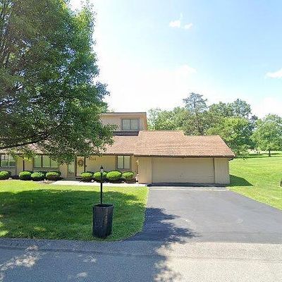 2002 Golfway Dr, Aliquippa, PA 15001