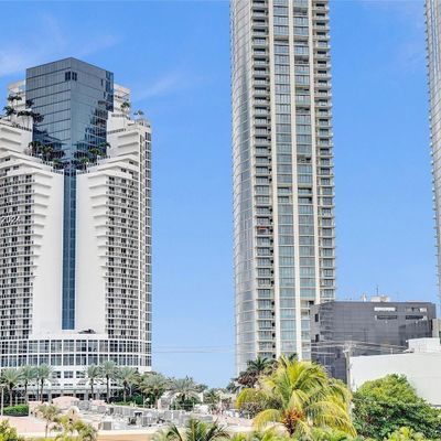 201 180th Dr, Sunny Isles Beach, FL 33160