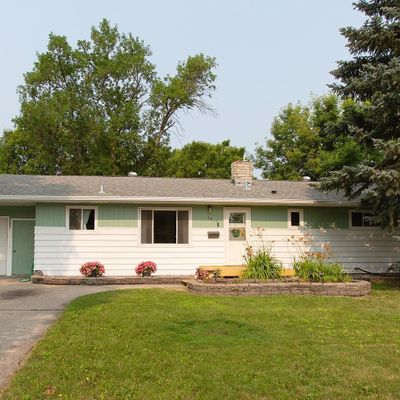 2011 9 Th St S, Moorhead, MN 56560