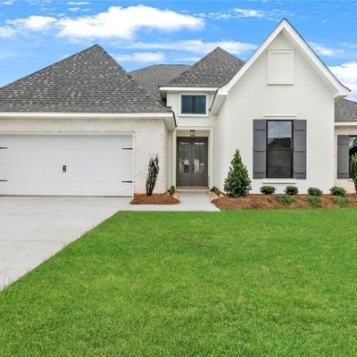 2012 White Dove Drive, Madisonville, LA 70447