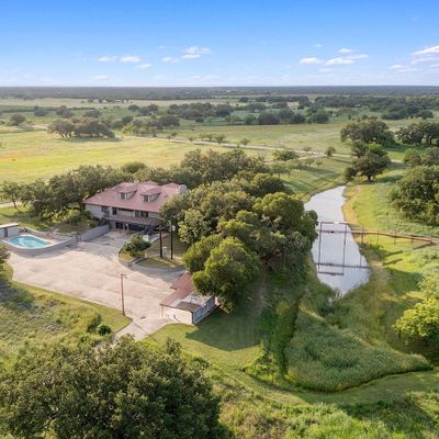 202 County Road 450, Hondo, TX 78861