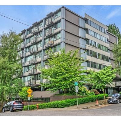 2020 Sw Main St, Portland, OR 97205