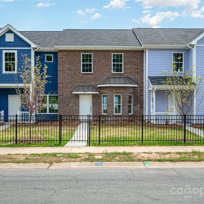 2033 Catherine Simmons Ave, Charlotte, NC 28216