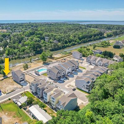 20398 Blue Point Dr, Rehoboth Beach, DE 19971