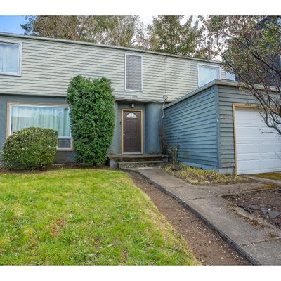 2044 N Killingsworth St, Portland, OR 97217