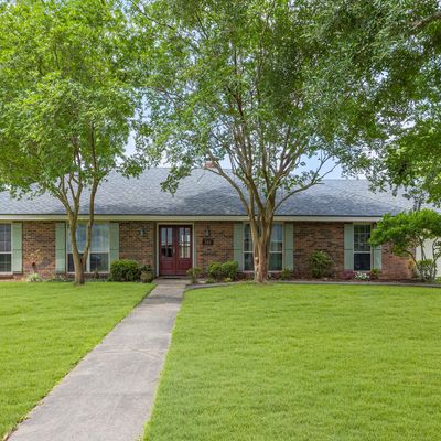 205 Oakwood Dr, Lafayette, LA 70503