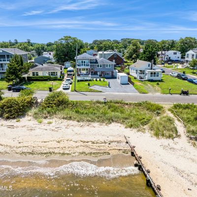 206 Beach Ave, Leonardo, NJ 07737