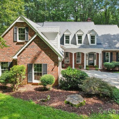 17924 Pages Pond Ct, Davidson, NC 28036