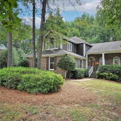 18 W Cranberry Ln, Greenville, SC 29615