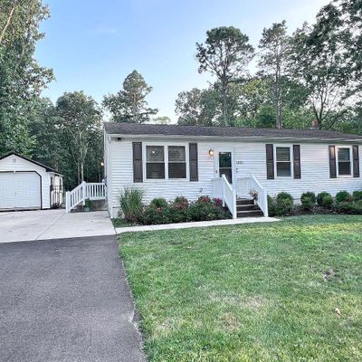 1801 Highland Rd, Williamstown, NJ 08094