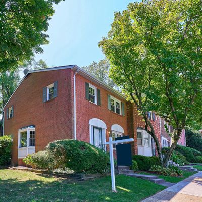 1802 N George Mason Dr, Arlington, VA 22205