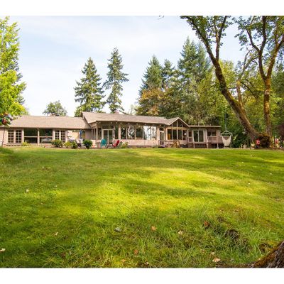 1802 Fisher Rd, Roseburg, OR 97471