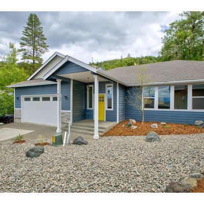 1831 Ne Alameda Ave, Roseburg, OR 97470