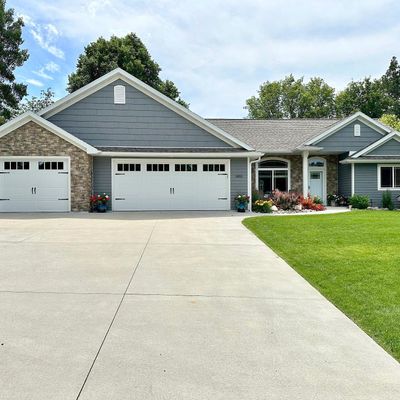 1853 Aspen Dr, Detroit Lakes, MN 56501