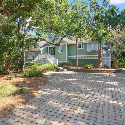 19 Fairway Oaks Ln, Isle Of Palms, SC 29451