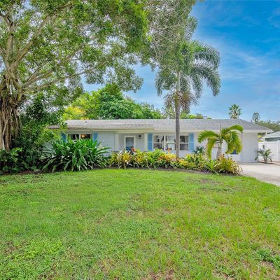 2186 Sunnyside Pl, Sarasota, FL 34239