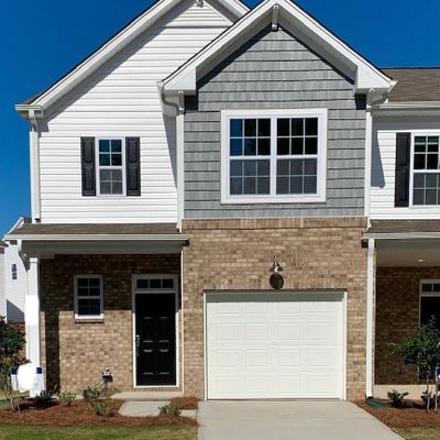 22 Loebner Lane, Simpsonville, SC 29680