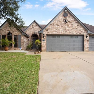 22 Rayburn Ridge, Angleton, TX 77515