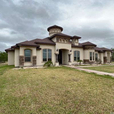 22039 Mile 7 W, Edcouch, TX 78538