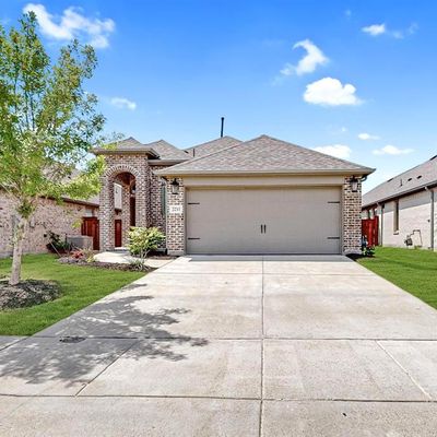 2211 Rothbury Dr, Forney, TX 75126