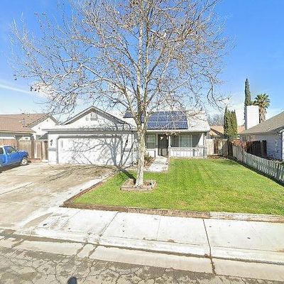 2218 Imperial Dr, Los Banos, CA 93635