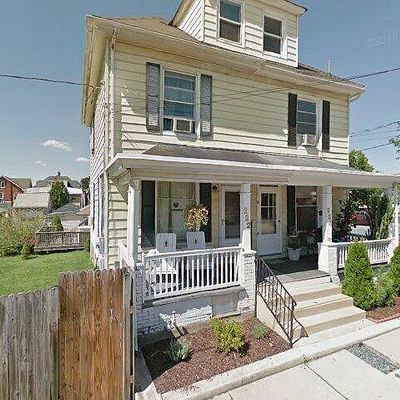 222 Cherry St, Ephrata, PA 17522