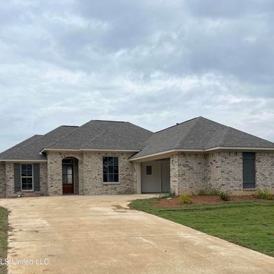 222 Hemingway Circle, Canton, MS 39046