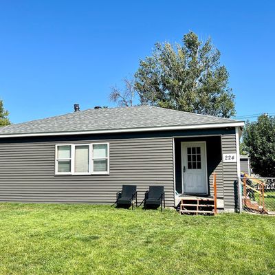 224 4 Th St Se, Barnesville, MN 56514