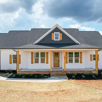 227 Triple Ponds Court, Clover, SC 29710