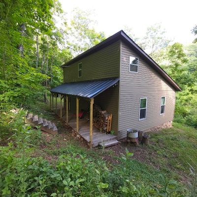 22877 Cumberland Gap Rd, New Castle, VA 24127