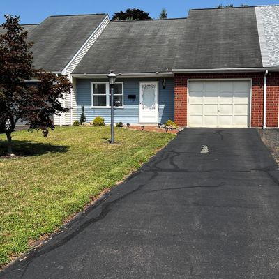 229 Port Noble Dr, Bloomsburg, PA 17815