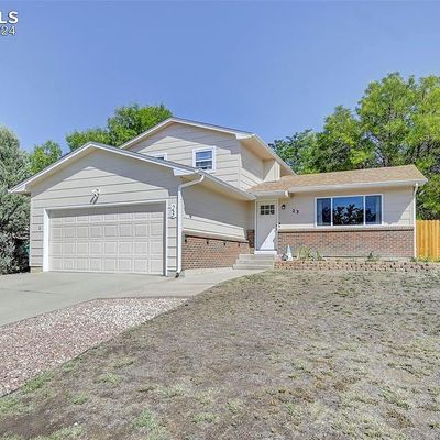 23 Bitterweed Ct, Pueblo, CO 81001