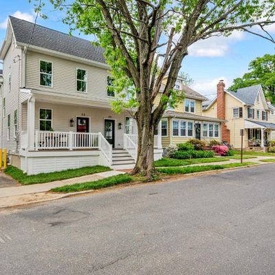 23 E 2 Nd St, Moorestown, NJ 08057