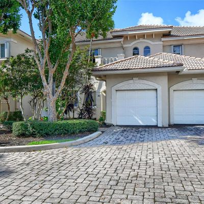 23 Royal Palm Way, Boca Raton, FL 33432