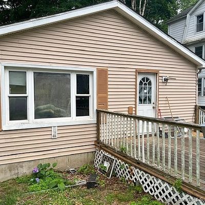 23 Sarsfield St, Waterbury, CT 06704