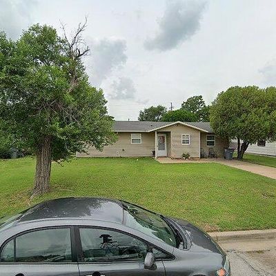 2306 Nw Woodridge Dr, Lawton, OK 73507