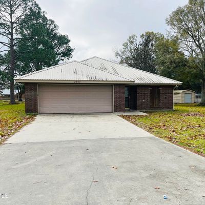 2309 Apache St, New Iberia, LA 70560