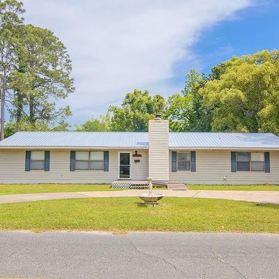 233 Prado St, Apalachicola, FL 32320