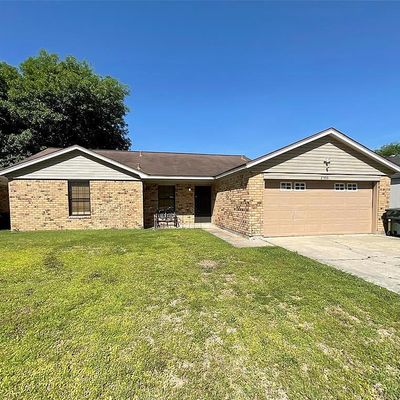 2330 Somerset St, Beaumont, TX 77707