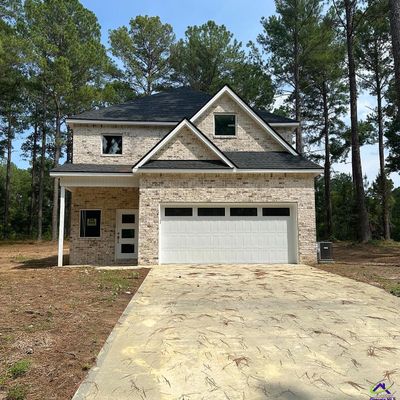 236 Wood Oak Circle, Cochran, GA 31014