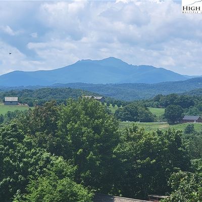 237 Laurel Hill Ln, Boone, NC 28607