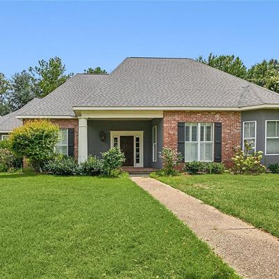 207 Aaron Court, Mandeville, LA 70471