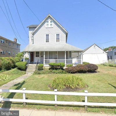 207 Chester Pike, Norwood, PA 19074