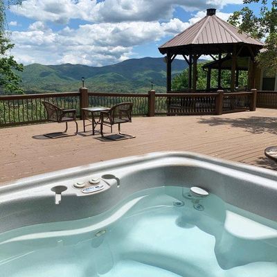 2076 Fontana Rd, Bryson City, NC 28713