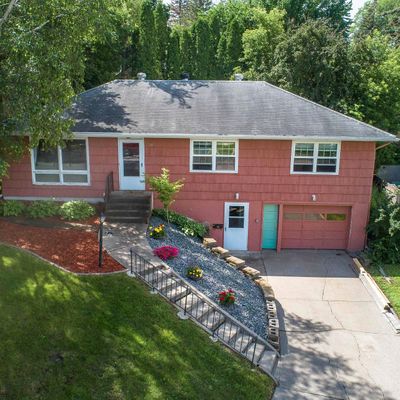 208 E Alcott Ave, Fergus Falls, MN 56537